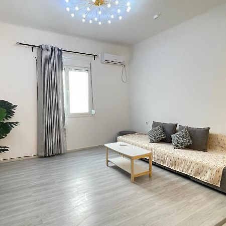 Uoohome7 Garden One Bedroom Athens Ngoại thất bức ảnh