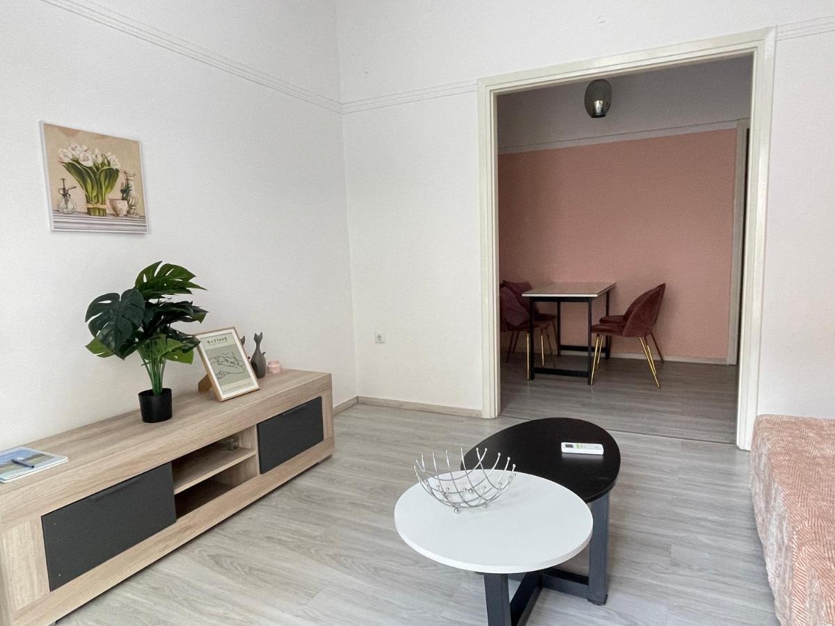 Uoohome7 Garden One Bedroom Athens Ngoại thất bức ảnh